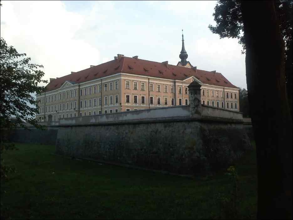 IMG054