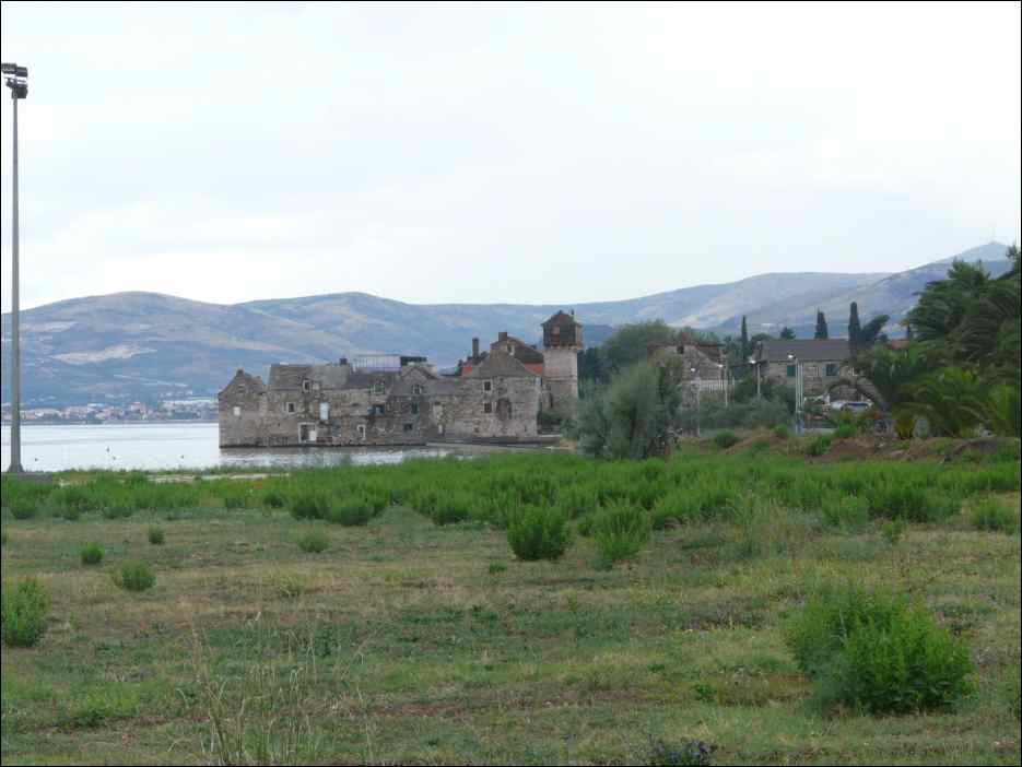 P1130387
