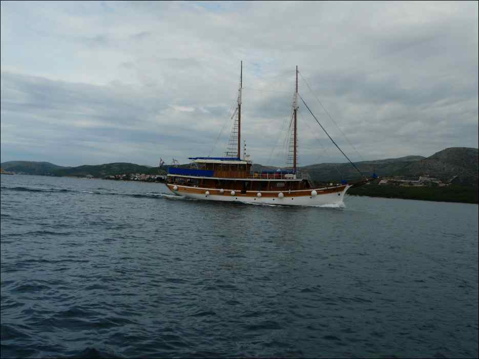 P1130882
