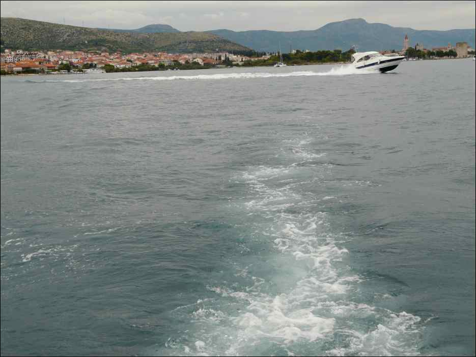 P1130968