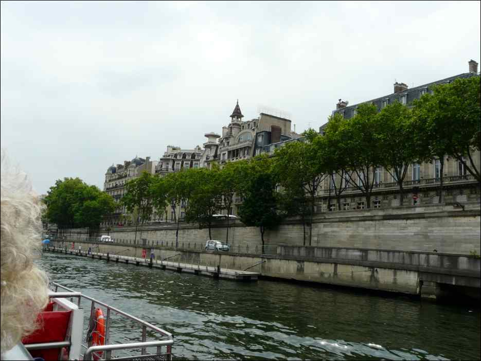 P1070090